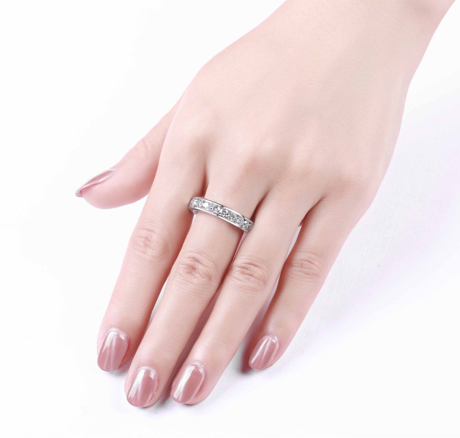 Rings Smiling Rocks | Essentials 1.50Ct Half Eternity Channel Band R-00027Wht