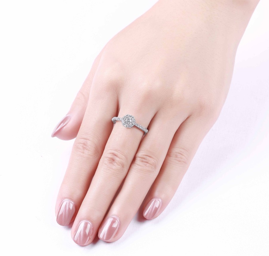 Rings Smiling Rocks | Engagement 0.50Ct Halo Ring With Diamond Shank R-00063Wht