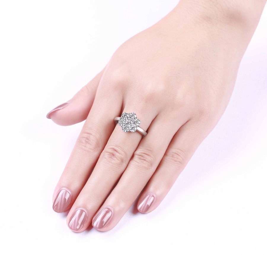 Rings Smiling Rocks | Essentials 2.07Ct Cluster Flower Ring R-00083Wht