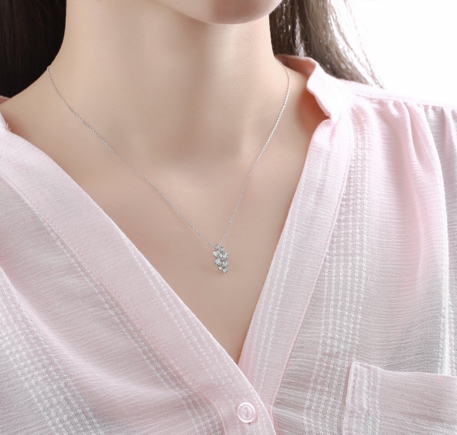 Necklaces Smiling Rocks | Bubbly 0.59Ct Lab Grown Diamonds Necklace P-00191Wht