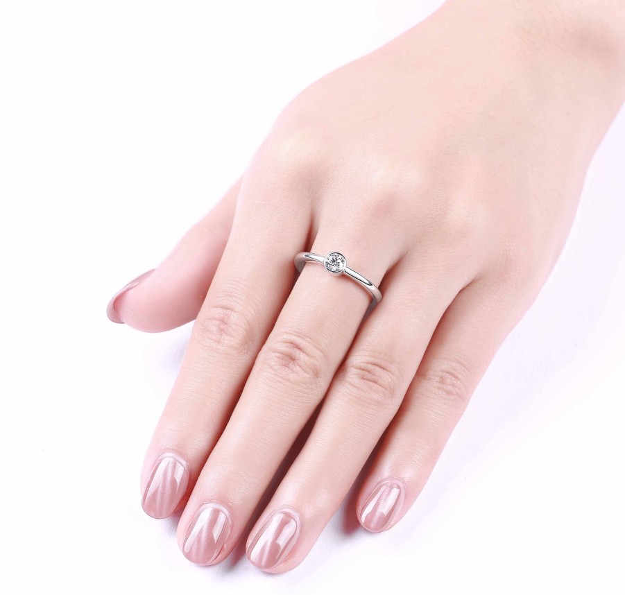 Rings Smiling Rocks | Essentials 0.25Ct Solitaire Bezel Ring R-00054Wht